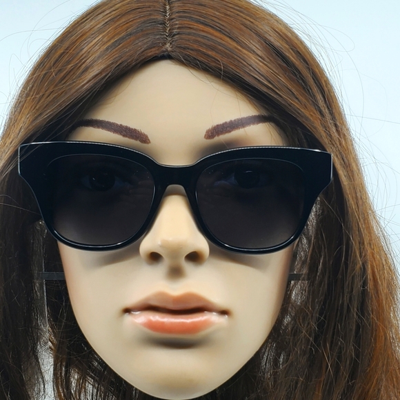 Alexander McQueen Unisex Black Sunglasses main image 8